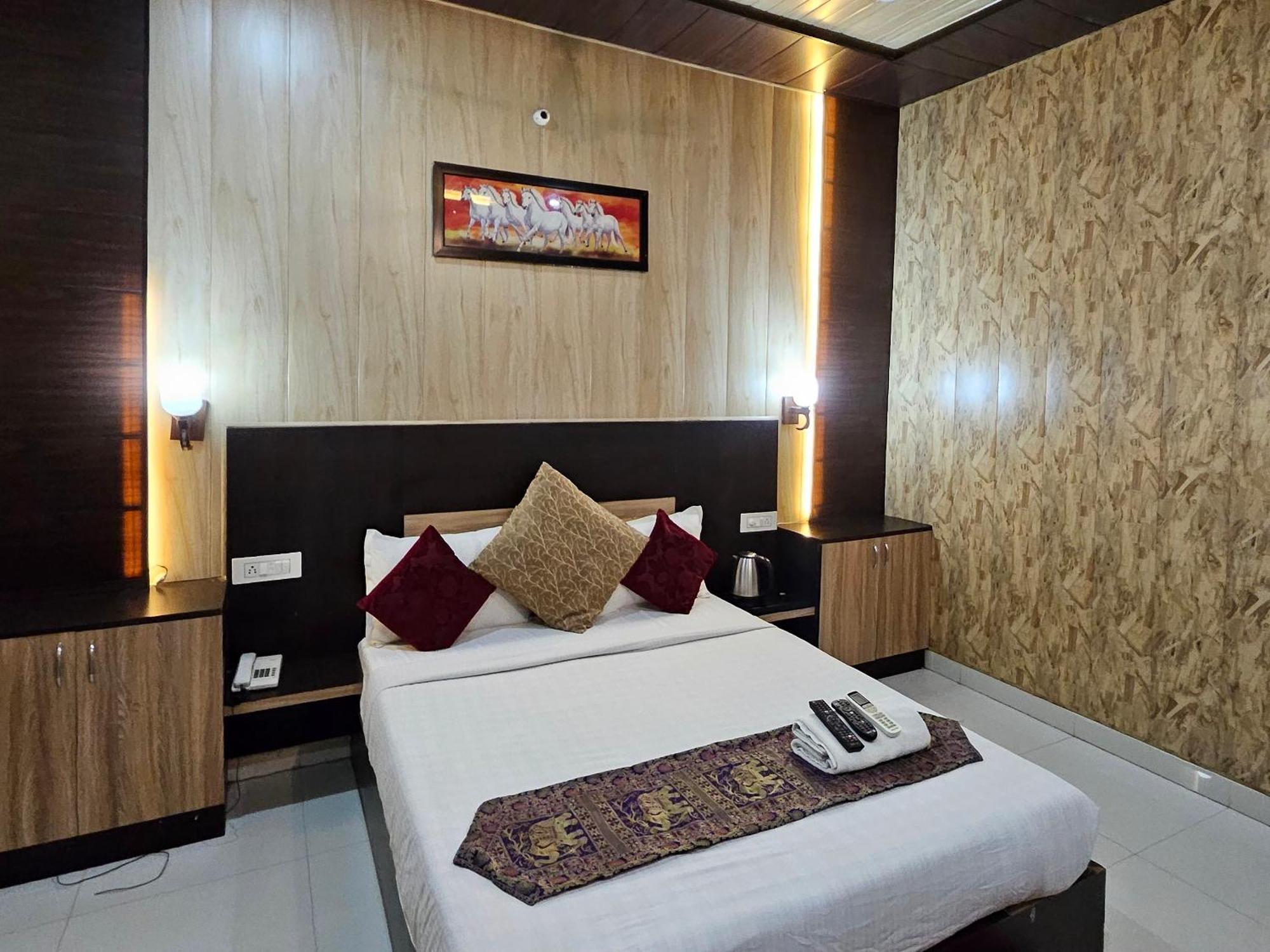 Bundeli Farm Resort & Banquet Orchha Luaran gambar